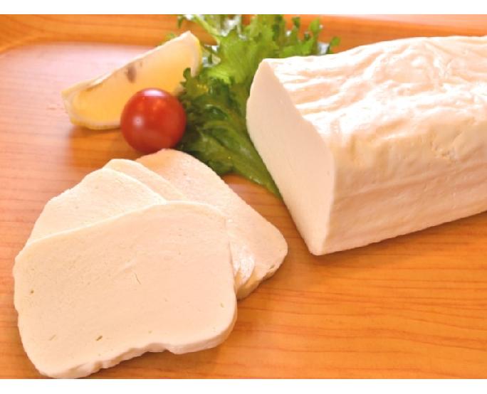 冷凍モッツァレラ（ブロック） 1kg